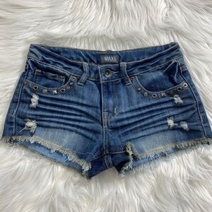 Max Rave denim Shorts size 5 old style with rivets